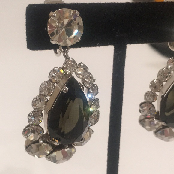 Vintage Teardrop Earrings - Picture 2 of 3